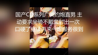    女技师在按摩旁边小哥上来要操逼给客人带上眼罩，S型身材翘起美臀，后入爆操大声啪啪