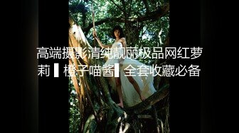 游戏厅抄底几个漂亮美眉