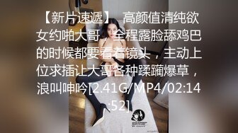 良家漂亮少妇偷情 这鸡吧太诱惑了 老公不在家来情人家吃个饭顺便操个逼 骚货在厨房就要开干