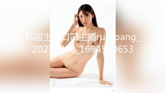 请朋友制作了封面，给性感小女友拍了一套大片av~