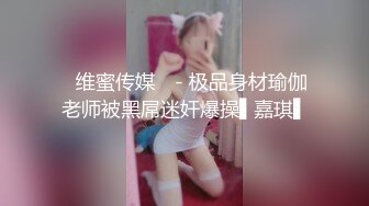 哺乳期漂亮小姐姐，大奶乳汁喷射，扒开内裤跳蛋塞肥穴，奶子一直在滴乳汁，假屌骑乘位插穴